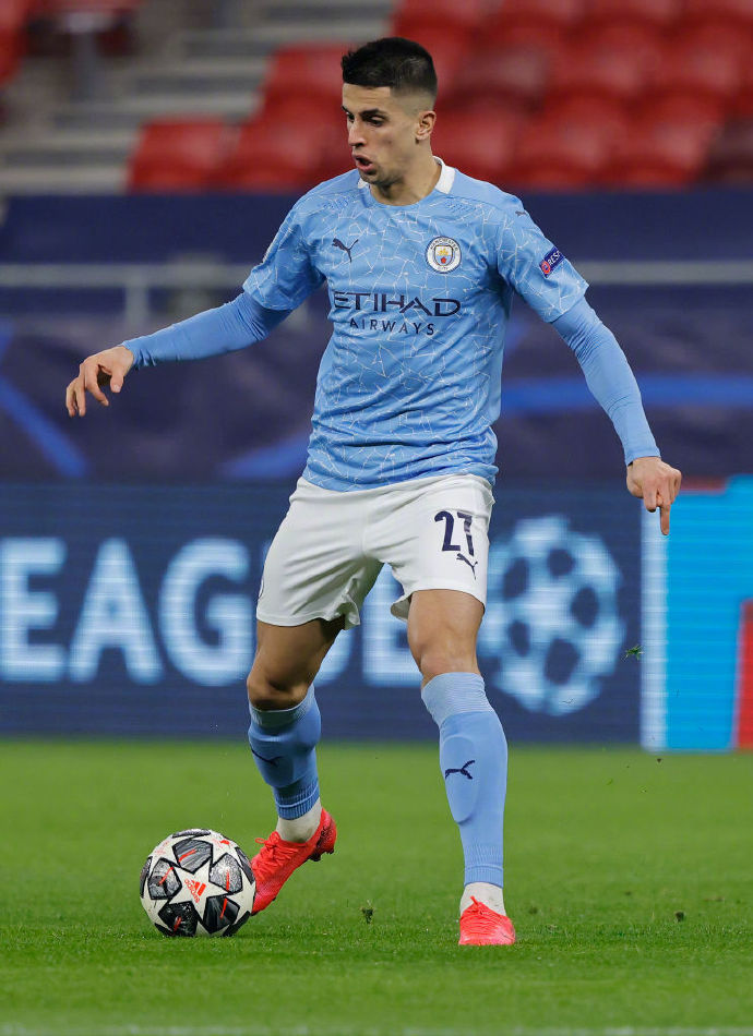  海军飞行员11人牺牲过程 