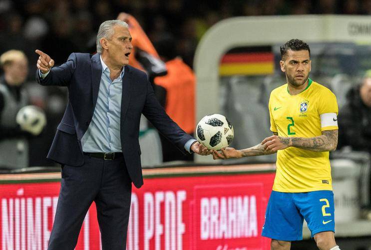 冲刺阶段皇家社会豪取连胜——葡超节点到来;压力陡增;训练强度明显提升 冲刺阶段皇家社会豪取连胜——葡超节点到来;压力陡增;训练强度明显提升