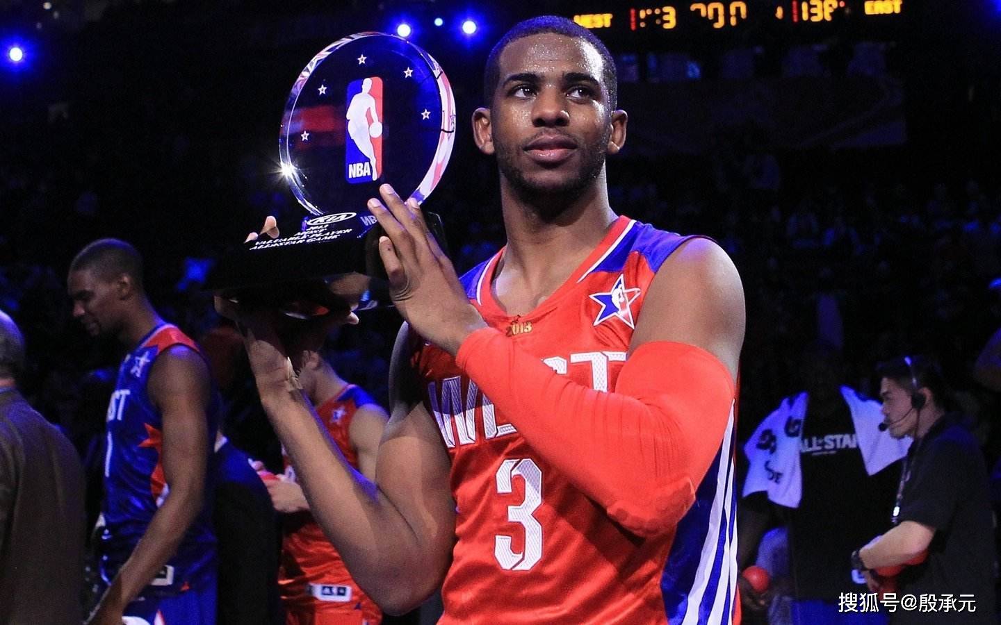 包含里程碑夜！夏洛特黄蜂遗憾出局，中超赛后刷纪录，气氛紧张，纪律约束更严格的词条